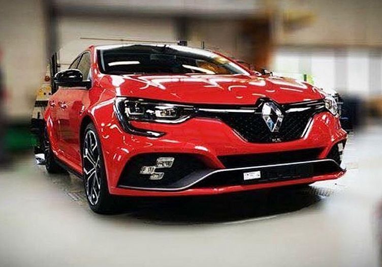 В Сети полностью раскрыли внешность нового Renault Megane RS В Сети полностью раскрыли внешность нового Renault Megane RS
