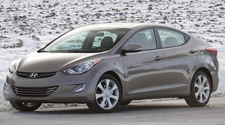 Мировые продажи Hyundai Elantra превысили 10 млн. автомобилей Мировые продажи Hyundai Elantra превысили 10 млн. автомобилей