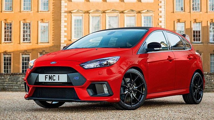 Рождественская версия для Ford Focus RS