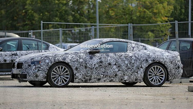 Компания BMW начала испытания новой «восьмерки» Компания BMW начала испытания новой «восьмерки»