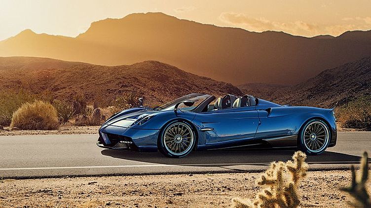 Pagani представили родстер Huayra за 2,3 миллиона евро