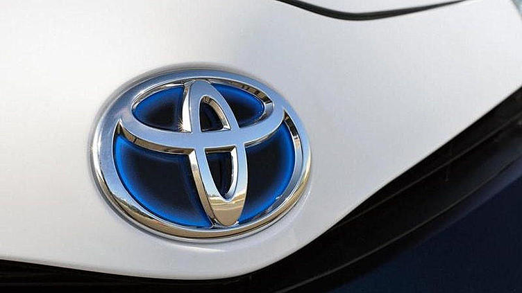 Toyota начнет продажи водородных машин через два года