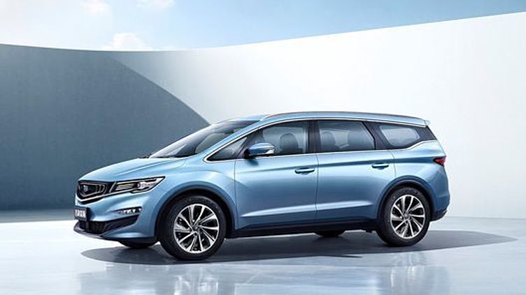 Geely представила свой первый минивэн Geely представила свой первый минивэн