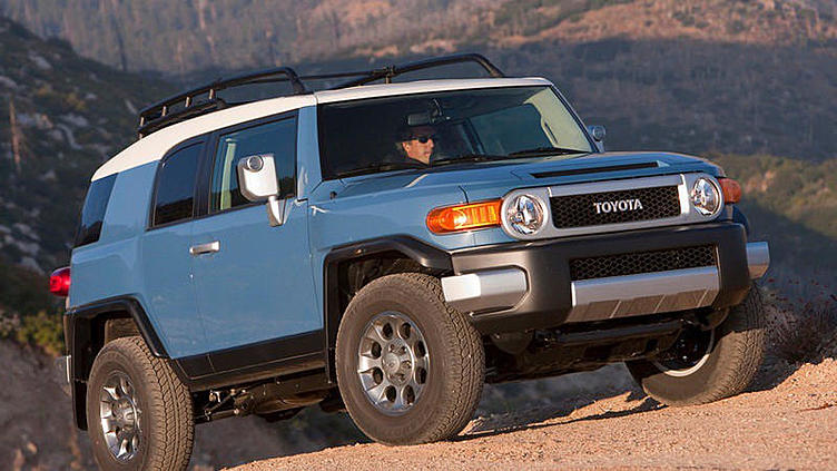 Toyota прекратит выпуск внедорожника FJ Cruiser