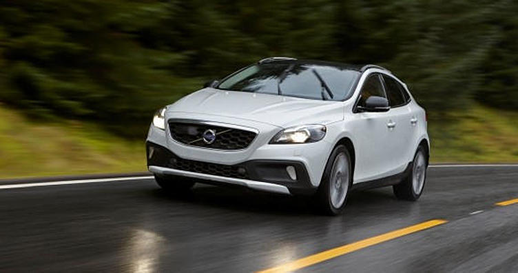 Volvo начинает продажи в России спецсерии Volvo Ocean Race Volvo начинает продажи в России спецсерии Volvo Ocean Race
