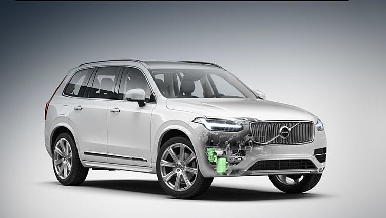 Кроссовер Volvo XC90 в этом году будет модернизирован Кроссовер Volvo XC90 в этом году будет модернизирован