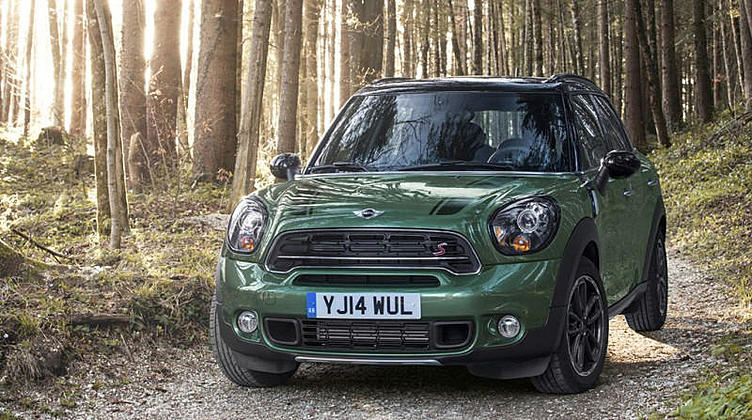 Mini представил обновленный кроссовер Countryman