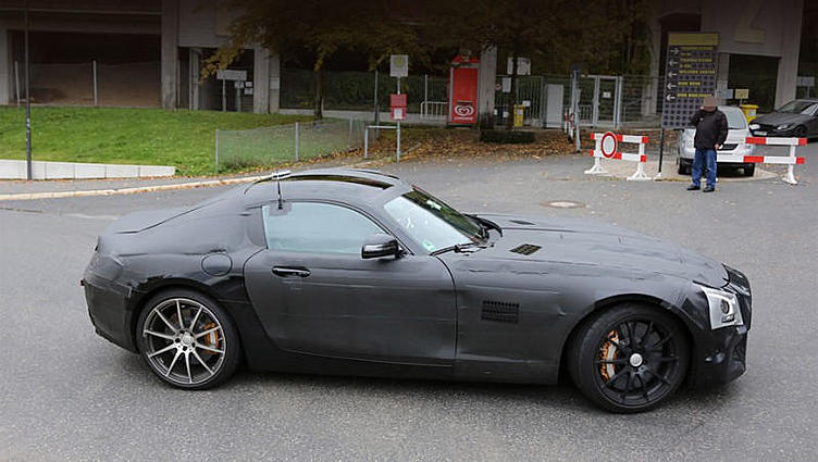 Купе Mercedes AMG GT будет быстрее SLS на Нюрбургринге