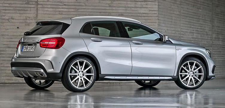 Кроссовер Mercedes GLA 45 AMG оказался дешевле основного конкурента Кроссовер Mercedes GLA 45 AMG оказался дешевле основного конкурента