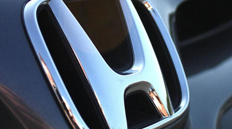 Honda прекратит продажи машин в России до конца года Honda прекратит продажи машин в России до конца года