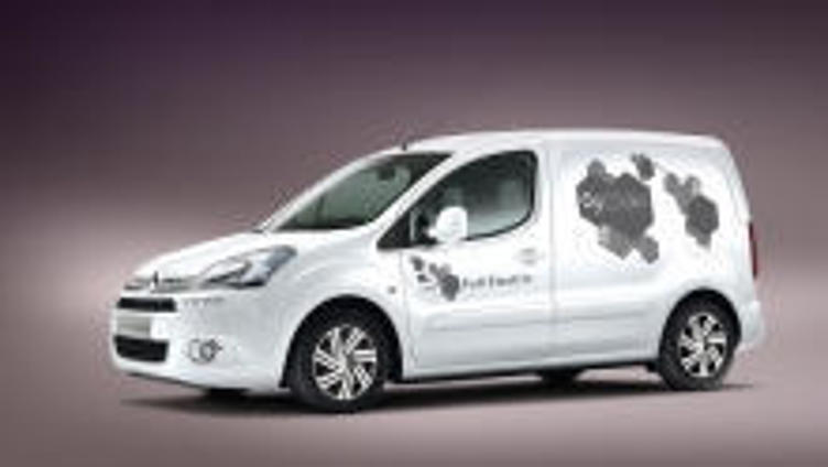 Электрический фургончик Citroen Berlingo показался в Ганновере Электрический фургончик Citroen Berlingo показался в Ганновере