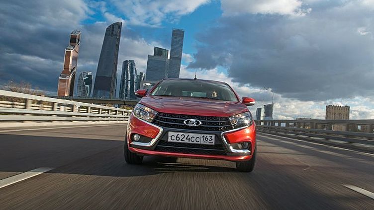Начались продажи самой мощной и быстрой Lada Vesta Начались продажи самой мощной и быстрой Lada Vesta