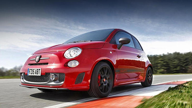 Хэтчбеку Fiat Abarth 595 Competizione добавили мощности Хэтчбеку Fiat Abarth 595 Competizione добавили мощности