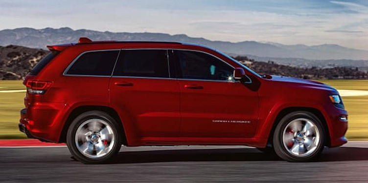 Chrysler отзывает в России более 12,3 тысяч внедорожников Chrysler отзывает в России более 12,3 тысяч внедорожников