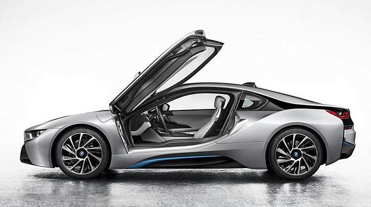Новый седан BMW получит двери типа 