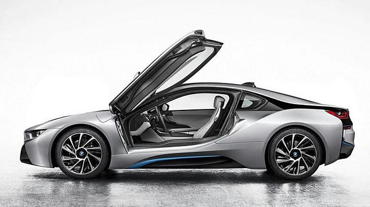 Новый седан BMW получит двери типа Новый седан BMW получит двери типа