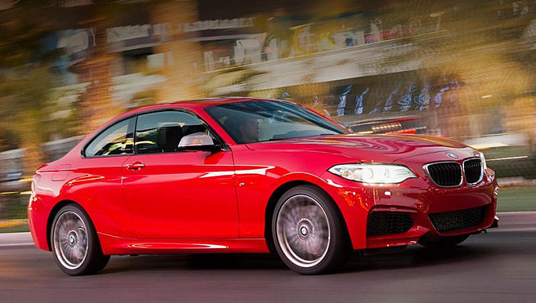 Семейство BMW второй серии пополнится новыми версиями Семейство BMW второй серии пополнится новыми версиями