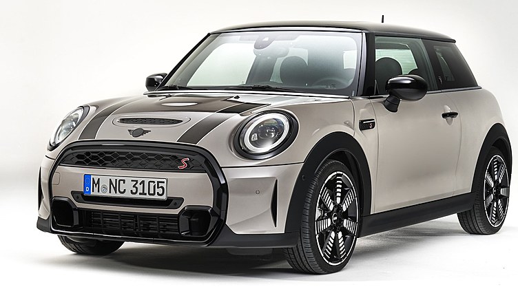 Хэтчбеки и кабриолеты MINI обновились Хэтчбеки и кабриолеты MINI обновились