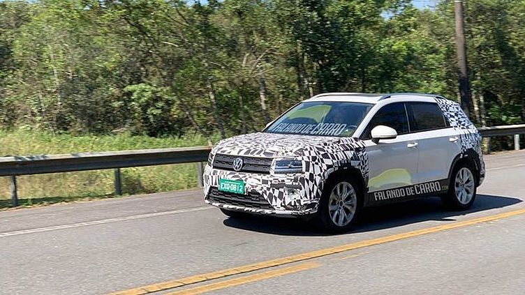 Новый бюджетный кроссовер Volkswagen для России засветился на тестах Новый бюджетный кроссовер Volkswagen для России засветился на тестах