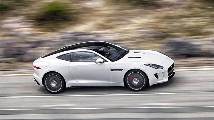 Jaguar предложил клиентам внедорожники вместо уже купленных кабриолетов Jaguar предложил клиентам внедорожники вместо уже купленных кабриолетов