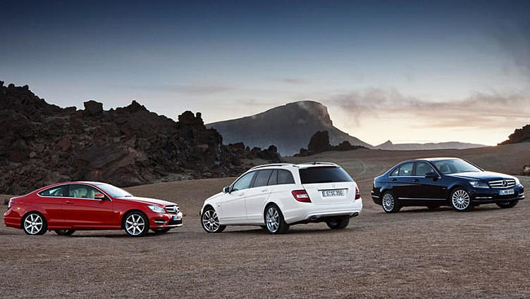 Семейство Mercedes C-класса получило новую спецверсию Семейство Mercedes C-класса получило новую спецверсию