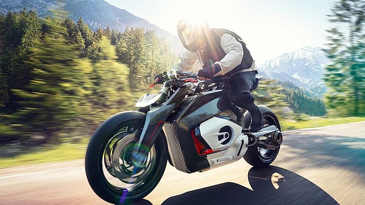 BMW показал электромотоцикл будущего BMW показал электромотоцикл будущего