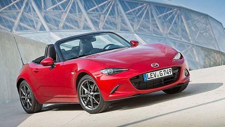 Mazda MX-5 стала «Всемирным автомобилем года» Mazda MX-5 стала «Всемирным автомобилем года»