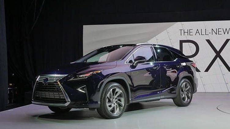 Lexus представил будущий российский бестселлер