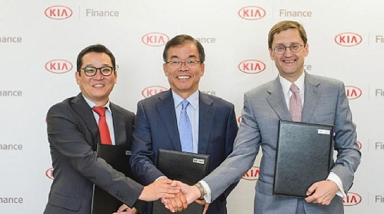 KIA развивает финансовые программы на российском рынке KIA развивает финансовые программы на российском рынке