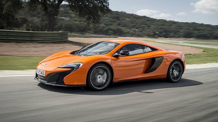 Суперкар McLaren 650S станет гибридом