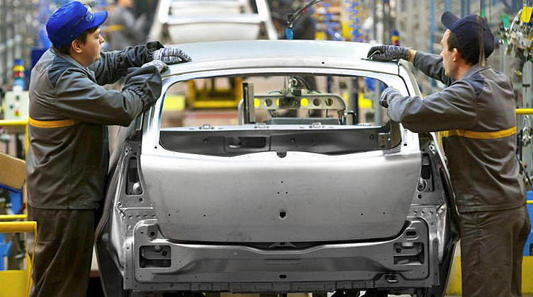Renault сократит свое присутствие в России Renault сократит свое присутствие в России