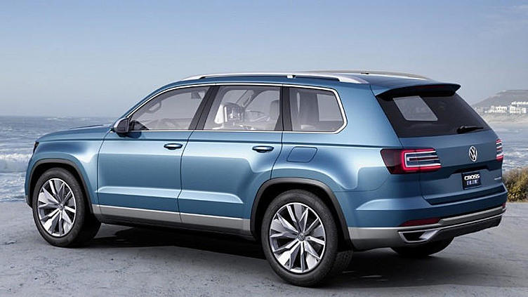В сеть просочились фотографии концепта Volkswagen CrossBlue В сеть просочились фотографии концепта Volkswagen CrossBlue