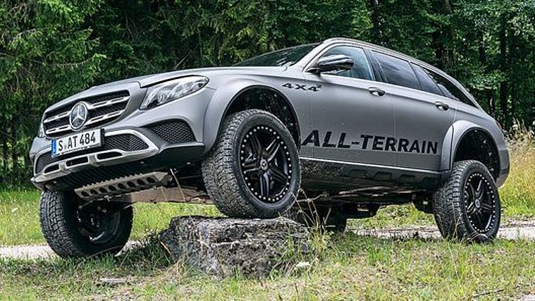 Инженеры Mercedes выпустили сумасшедший Е-Класс в стиле Инженеры Mercedes выпустили сумасшедший Е-Класс в стиле