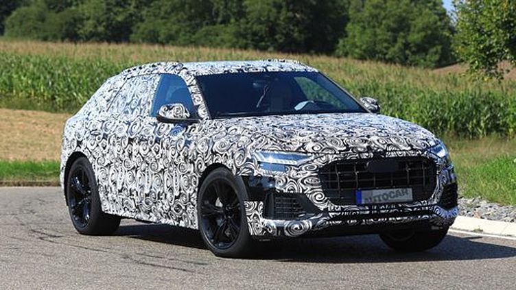 Audi вывела на тесты спорткар в обличье кроссовера Audi вывела на тесты спорткар в обличье кроссовера