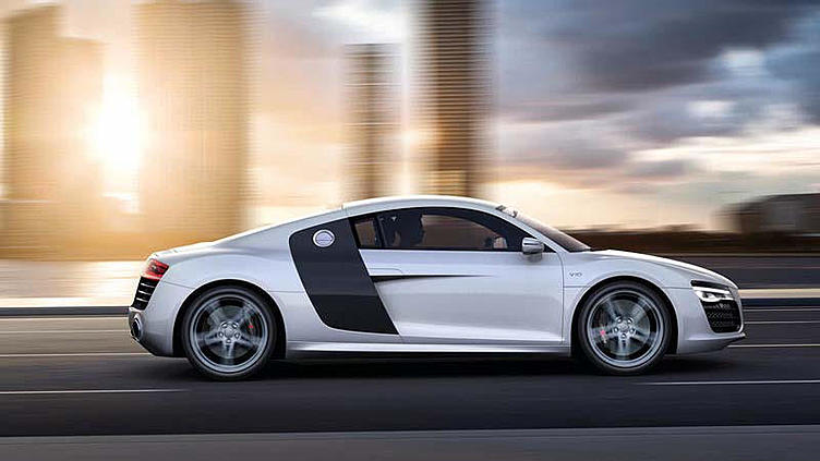 На новой Audi R8 появятся пластиковые пружины