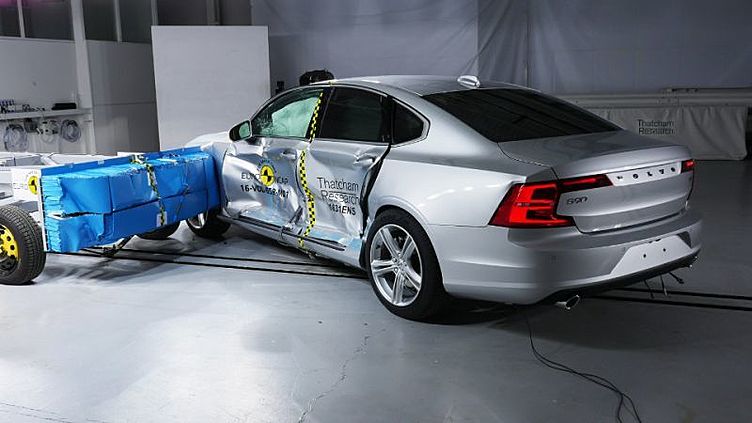 Volvo S90 и V90 получили высшую оценку Euro NCAP Volvo S90 и V90 получили высшую оценку Euro NCAP