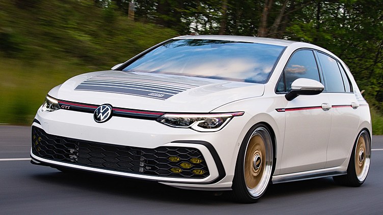 Volkswagen показала концепт GTI BBS Concept Volkswagen показала концепт GTI BBS Concept