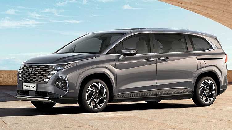 Hyundai представила минивэн Custo Hyundai представила минивэн Custo