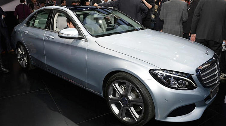 Гибридный Mercedes C-класса получит двухлитровый турбомотор Гибридный Mercedes C-класса получит двухлитровый турбомотор