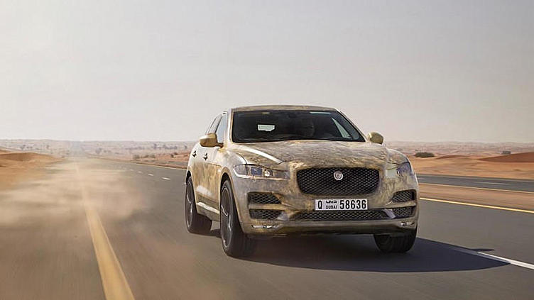 Первый кроссовер Jaguar испытали в экстремальных условиях Первый кроссовер Jaguar испытали в экстремальных условиях