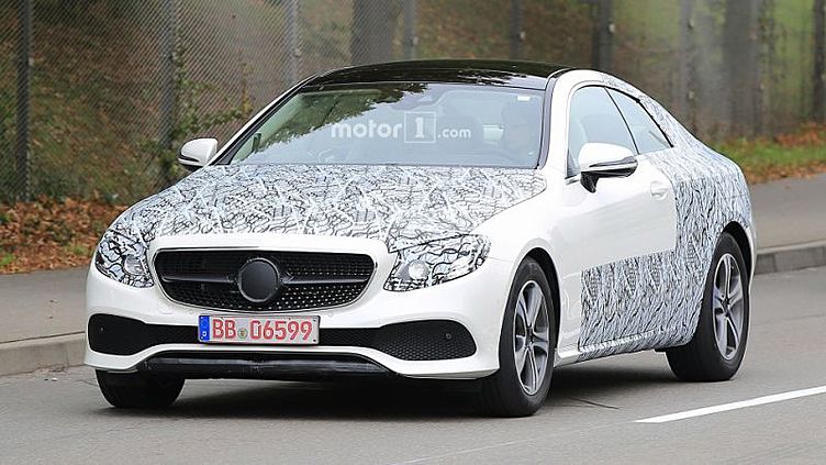 Шпионы сфотографировали купе Mercedes-Benz E-Class Шпионы сфотографировали купе Mercedes-Benz E-Class