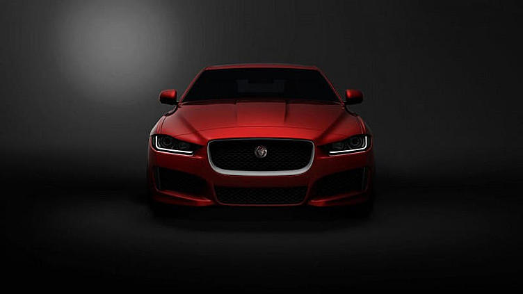 Новый седан Jaguar может стать самым легким в классе Новый седан Jaguar может стать самым легким в классе