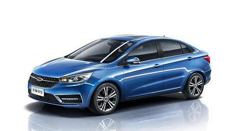 До России может доехать новый седан Chery До России может доехать новый седан Chery
