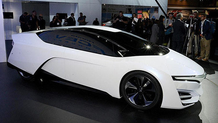 Honda заглянула в будущее с концептом FCEV Honda заглянула в будущее с концептом FCEV
