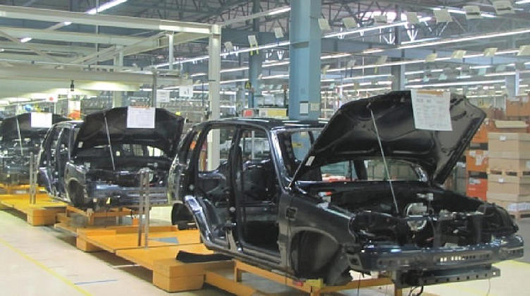 GM-АВТОВАЗ остановил конвейер на летние каникулы