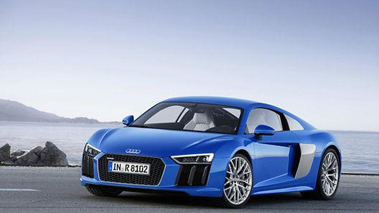 Российские заказы на новый Audi R8 начнут принимать в сентябре Российские заказы на новый Audi R8 начнут принимать в сентябре