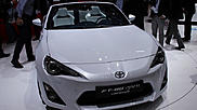 Toyota GT86 официально лишилась крыши