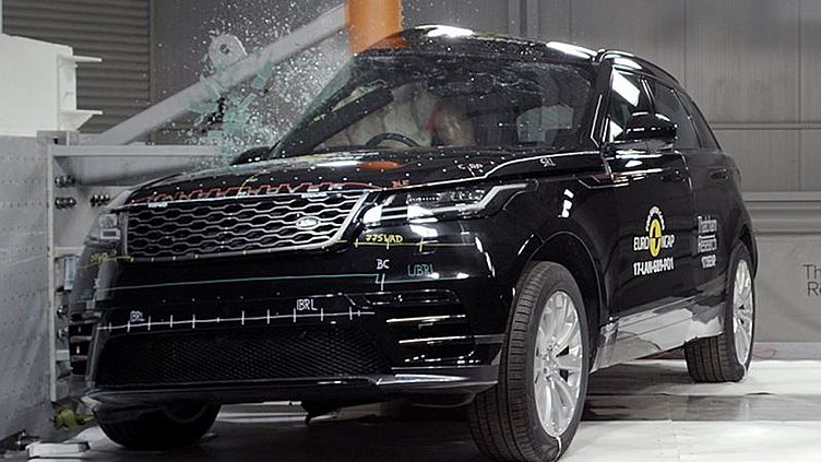 Организация Euro NCAP проверила безопасность Range Rover Velar Организация Euro NCAP проверила безопасность Range Rover Velar