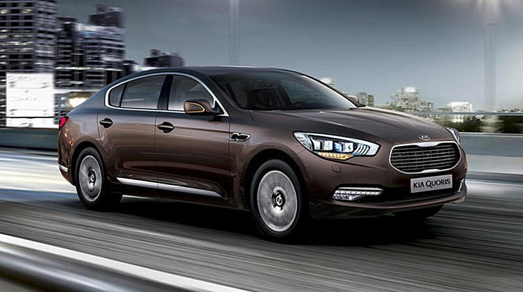 Обновленный Kia Quoris стал мощнее и динамичнее Обновленный Kia Quoris стал мощнее и динамичнее