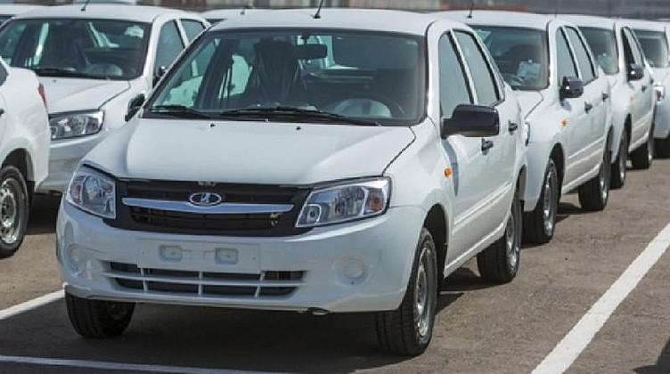 АВТОВАЗ в январе снизил продажи автомобилей Lada на 26%